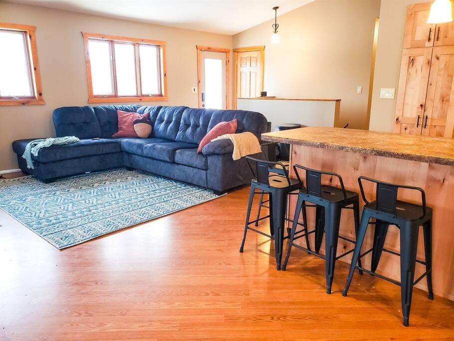 Fall Getaway Resort-3 King Suites, Dog-Friendly Seeley Екстериор снимка